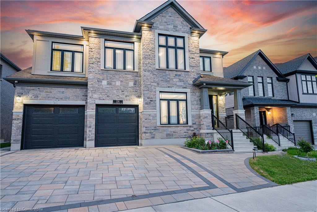 26 Falconridge Dr, Kitchener, ON N2K 0G1