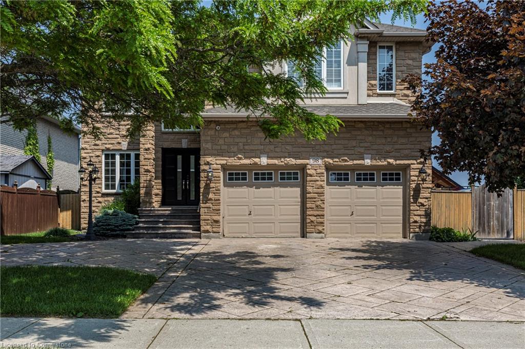 98 Stonehenge Dr, Hamilton, ON L9K 1M1