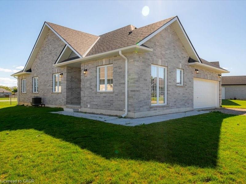 110 Delong Dr, Norwich, ON N0J 1P0