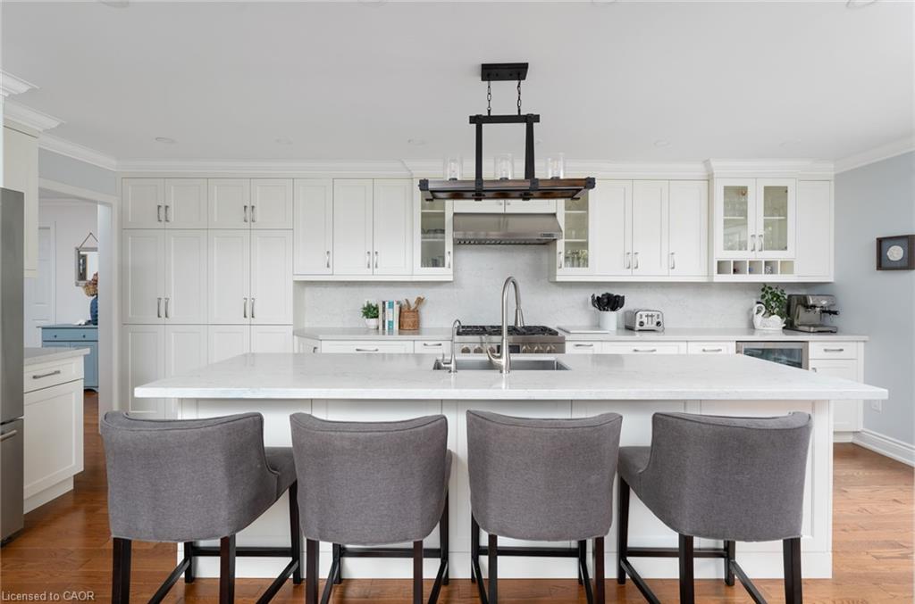 1101 Fieldstone Cir, Oakville, ON L6M 2K4