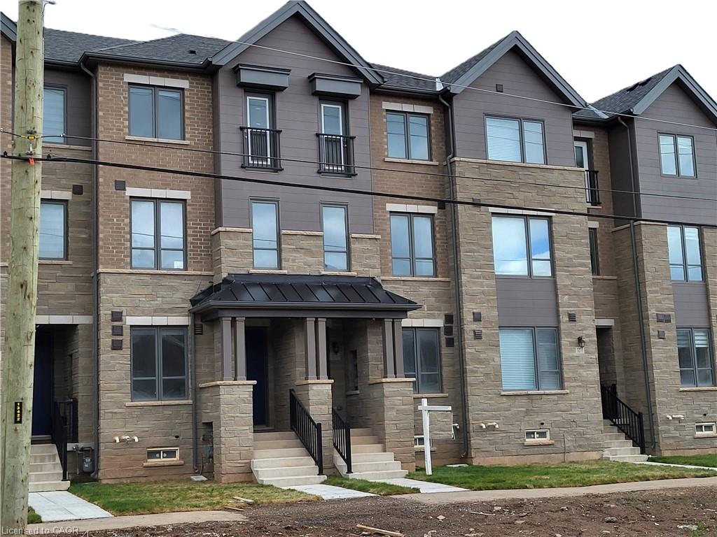 3273 Sixth Line, Oakville, ON L6H 0Z8