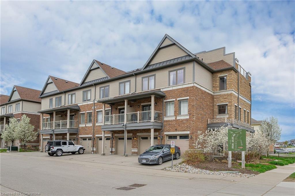 70 Willowrun Drive Unit A2, Kitchener, ON N2A 0J3