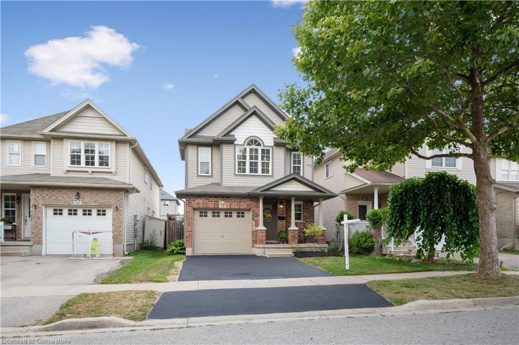 12 Frankfurt St, Kitchener, ON N2R 1T5