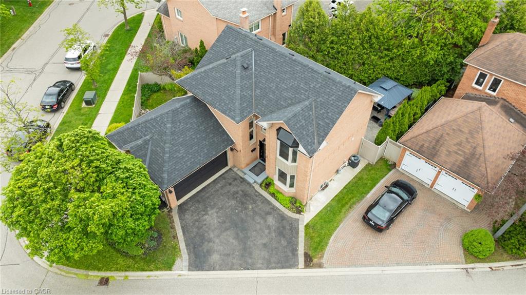 6682 Snow Goose Ln, Mississauga, ON L5N 5H8