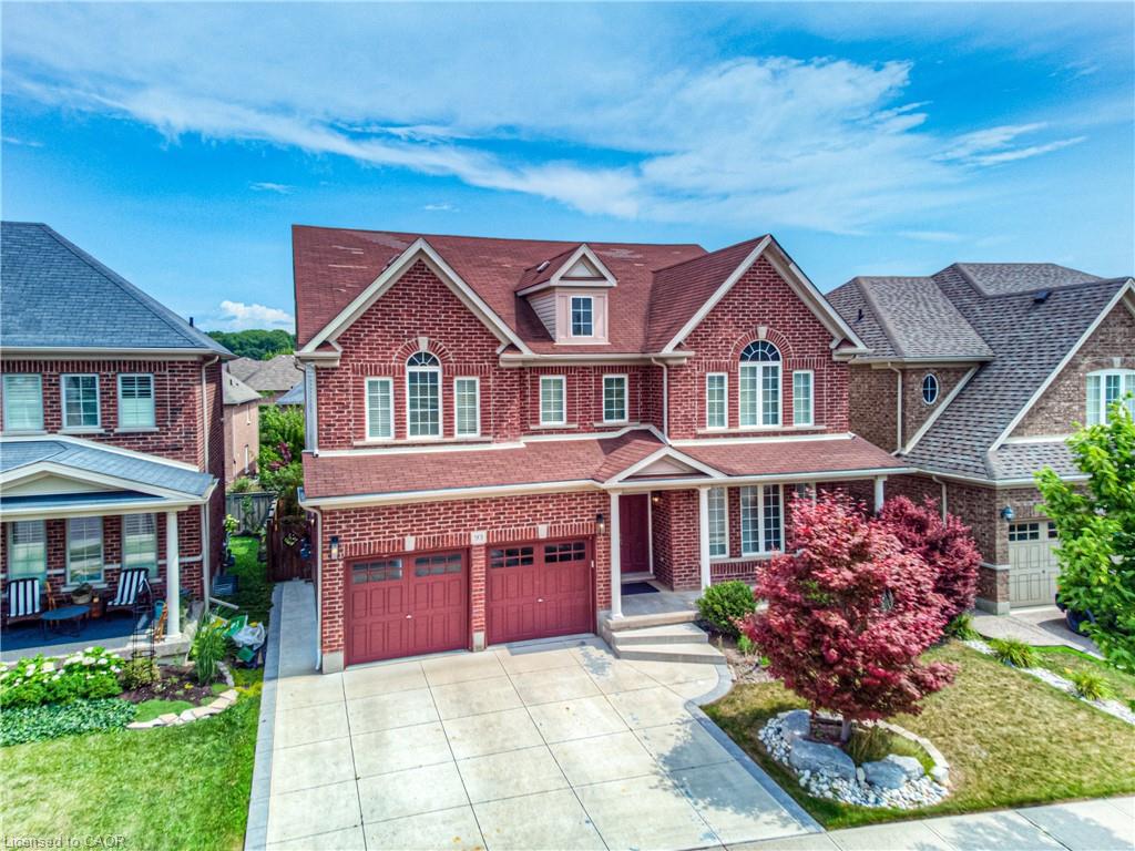 93 Tremaine Dr, Kitchener, ON N2A 4M3