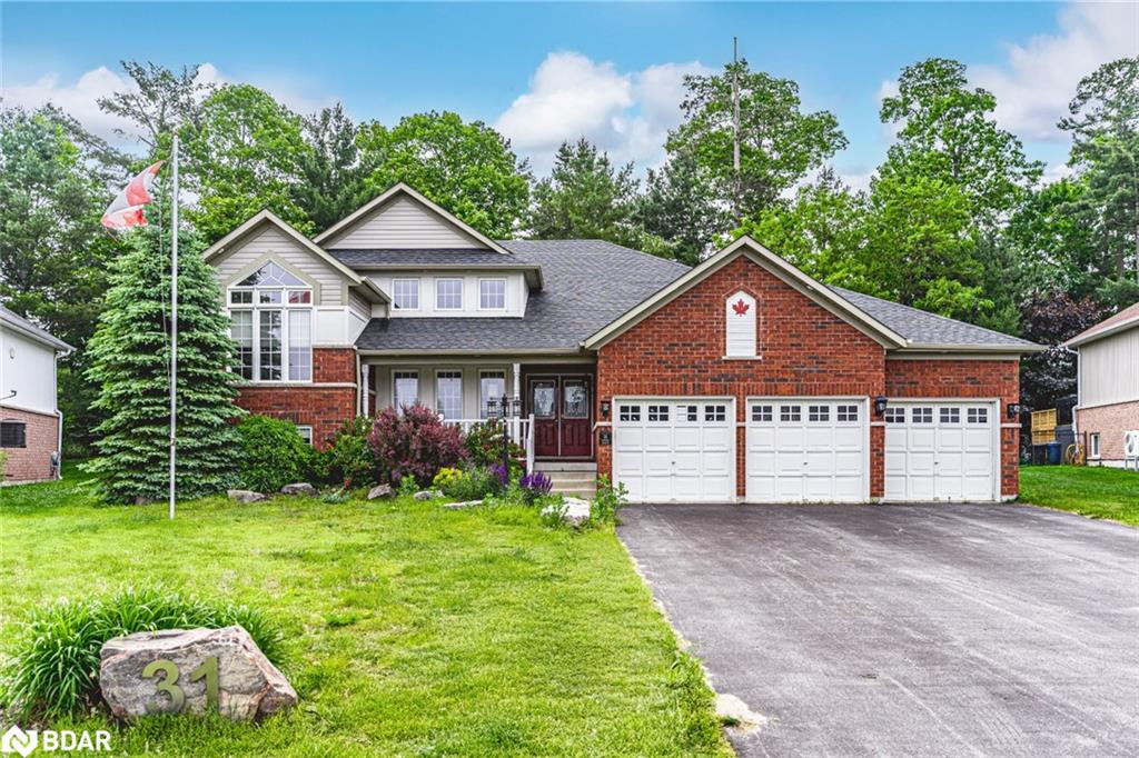 31 Fawndale Cres, Wasaga Beach, ON L9Z 2B3