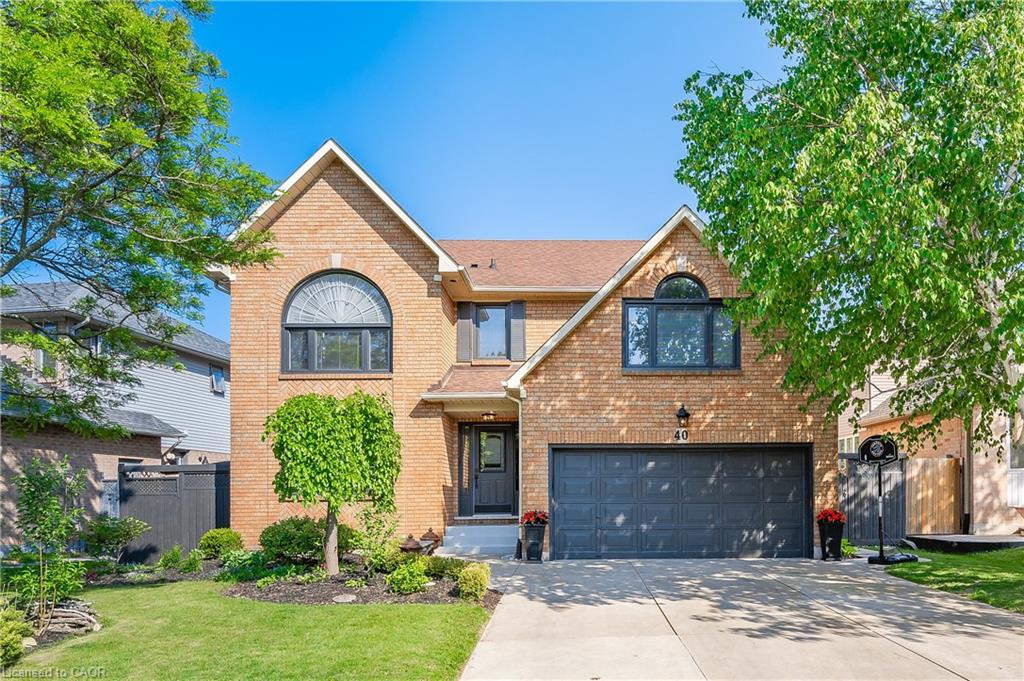 40 Springfield Blvd, Hamilton, ON L9K 1H8