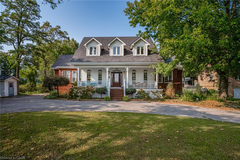 163 Book Rd W, Hamilton, ON L9G 3L1