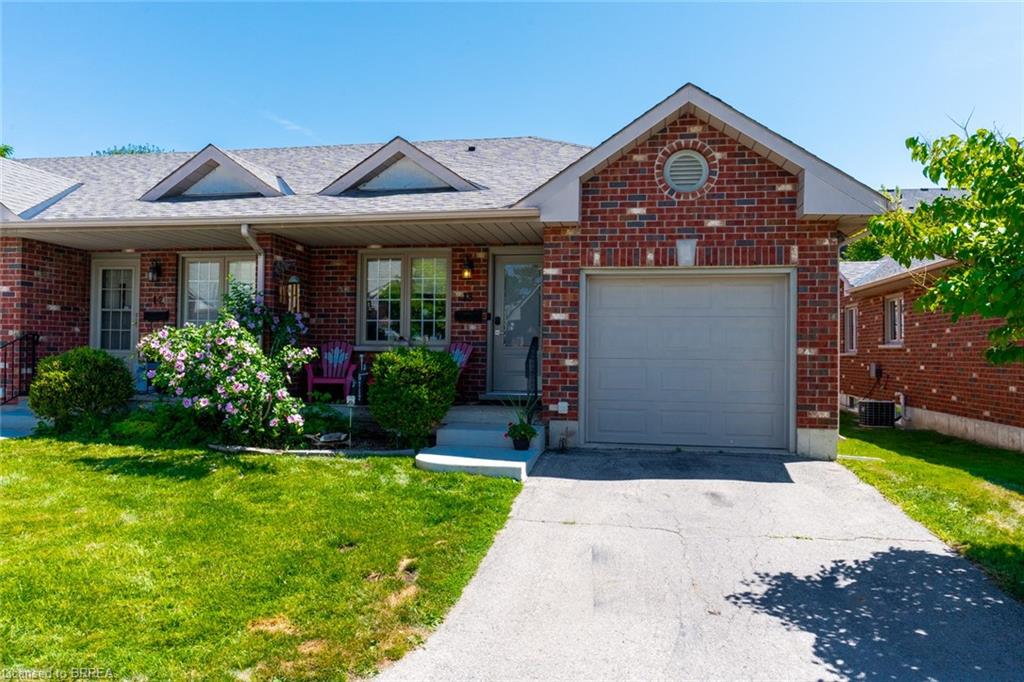 694 Grey Street Unit 13, Brantford, ON N3S 4Y4