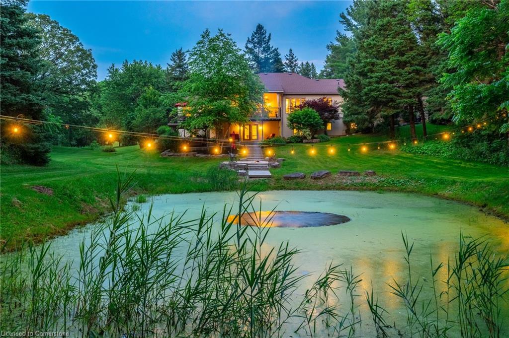 18 Westie Rd, Brantford, ON N3T 5L4