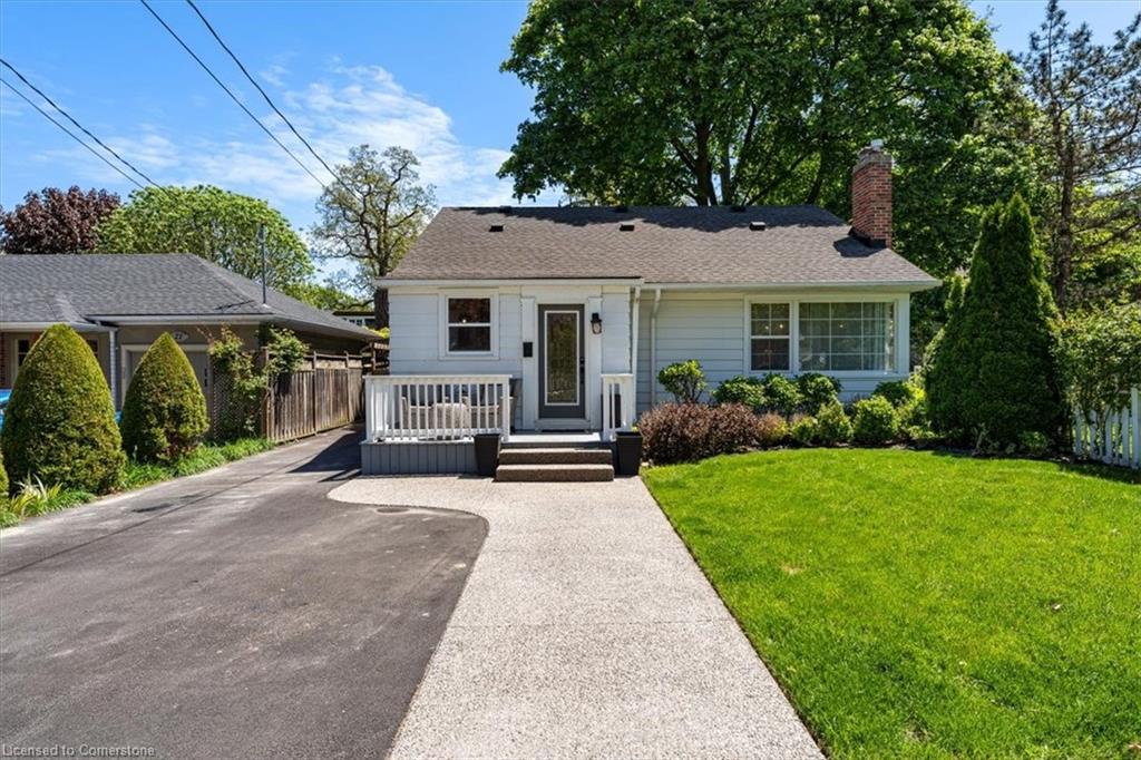 23 Nelles Blvd, Grimsby, ON L3M 3P9