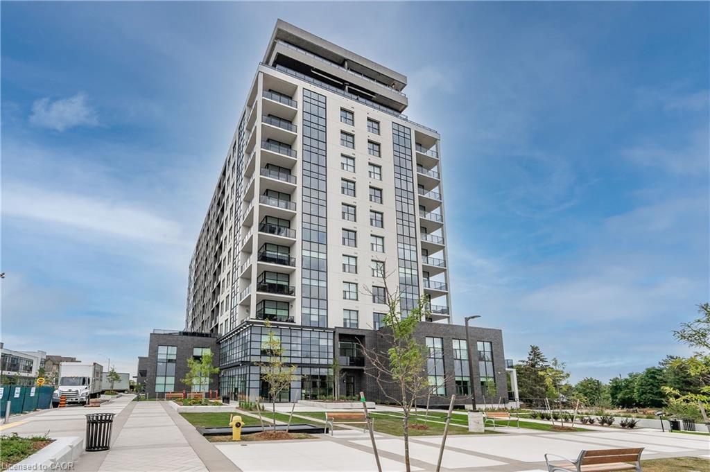 1878 Gordon Street Unit 105, Guelph, ON N1L 0P4