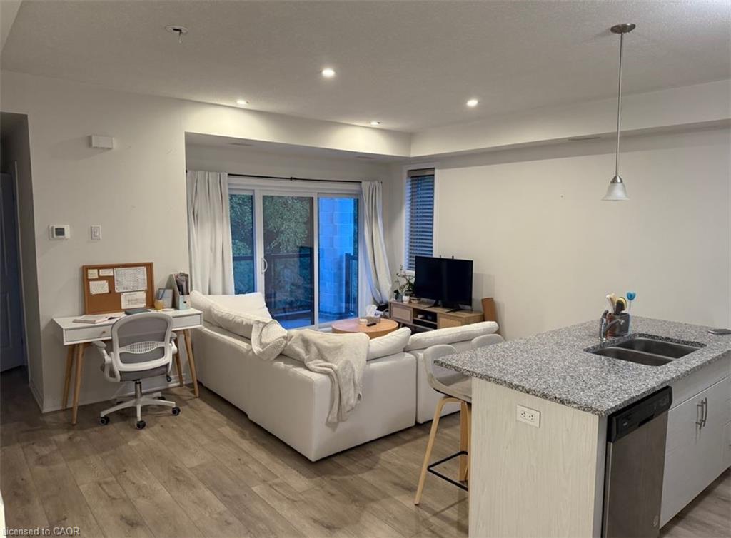 25 Isherwood Avenue Unit C036, Cambridge, ON N1R 0E2