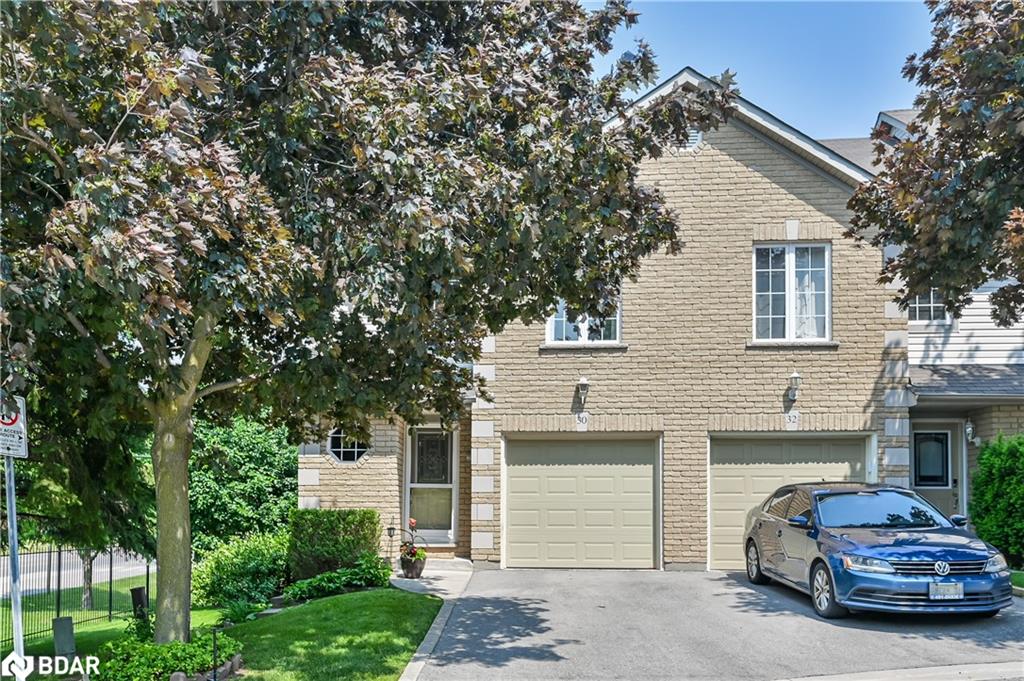 31 Moss Boulevard Unit 30, Hamilton, ON L9H 7A6