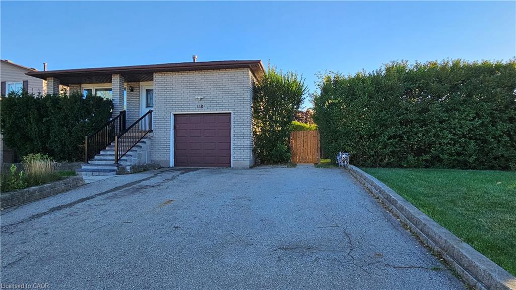110 Abbot Dr, Hamilton, ON L8V 4W2