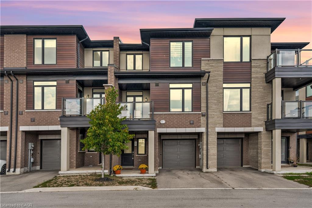 590 N Service Road Unit 46, Hamilton, ON L8E 5A6