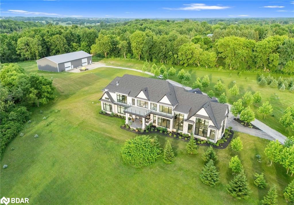 2 River Rd, Brantford, ON N3R 0C1