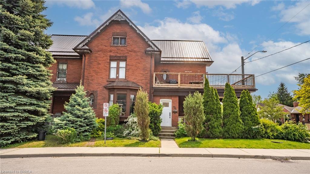 65 Victoria St, Brantford, ON N3S 3K3