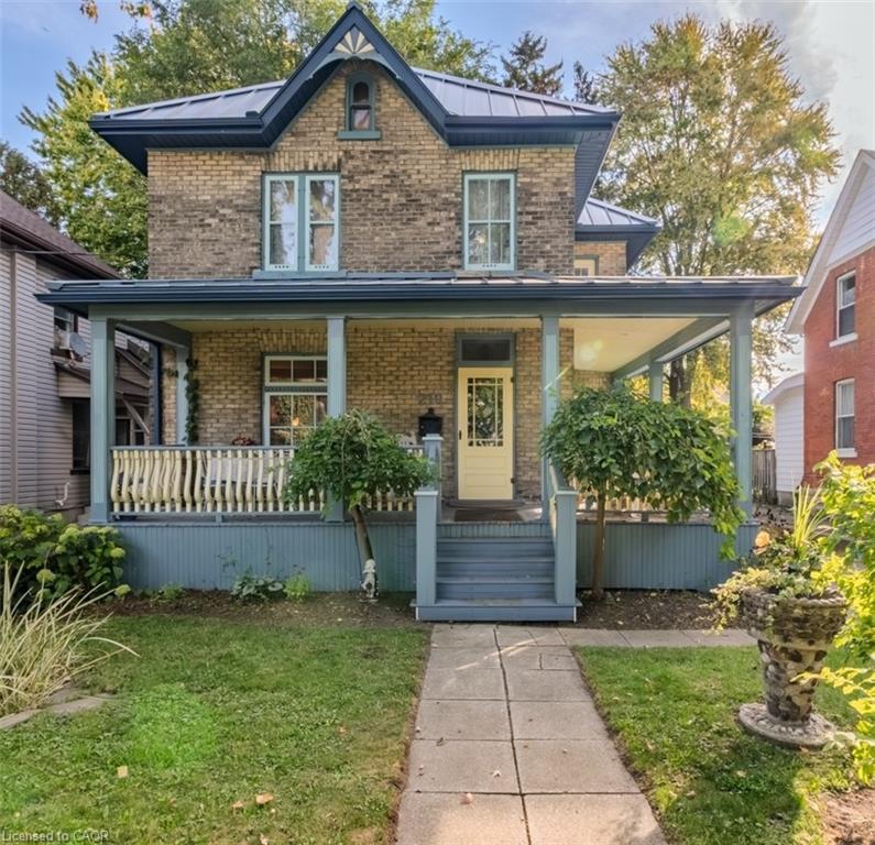 219 Front St, Stratford, ON N5A 4H8