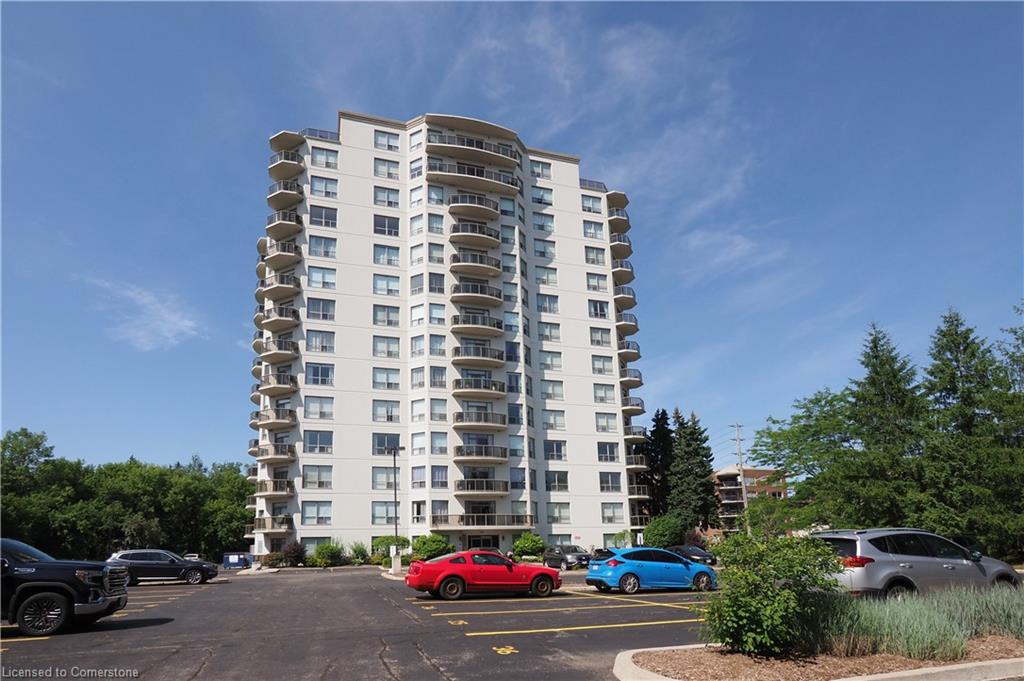 255 Keats Way Unit 701, Waterloo, ON N2L 6N6