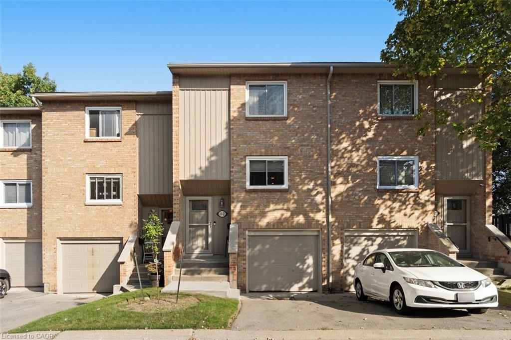 63 Fonthill Road Unit 21 Rd, Hamilton, ON L9C 6T1