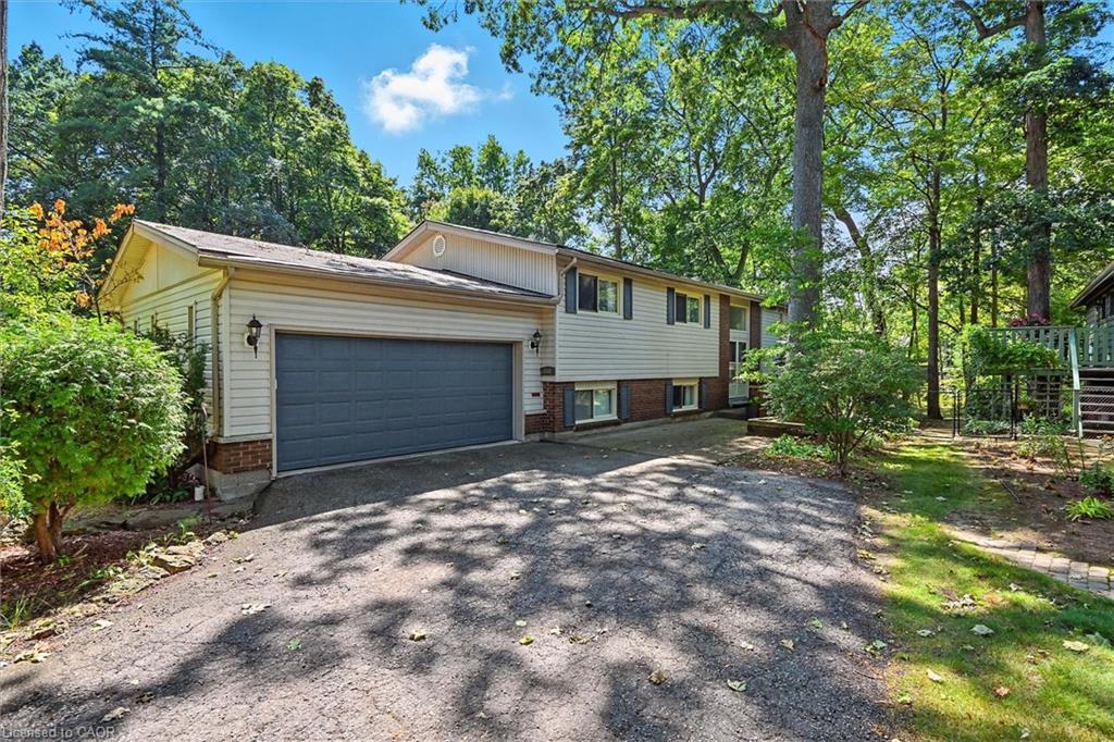 768 King Rd, Burlington, ON L7T 3K6