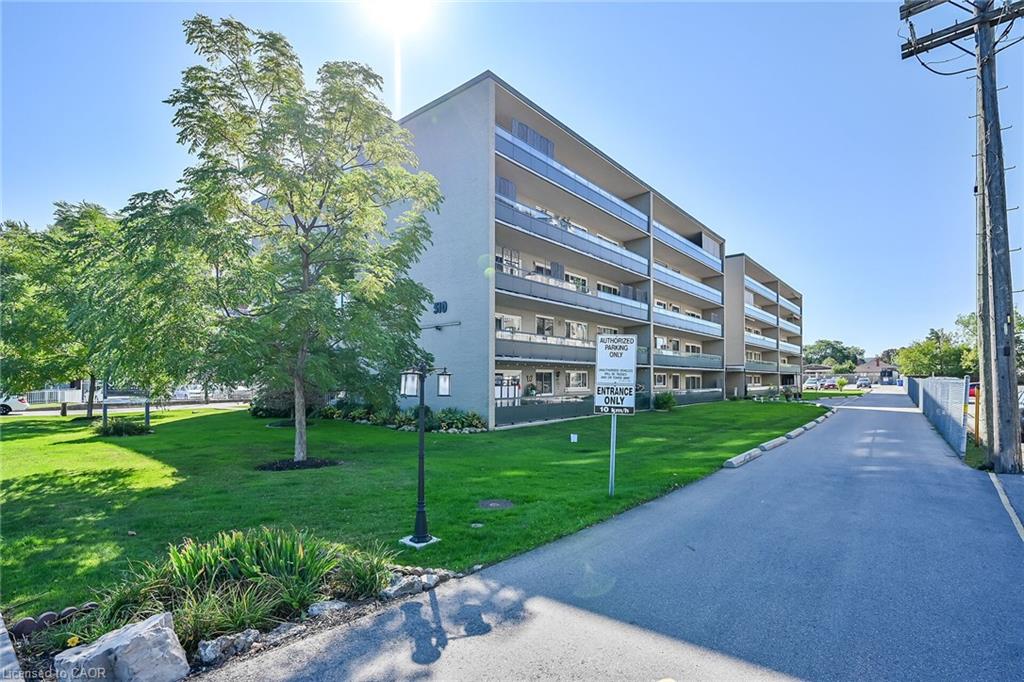 510 Queenston Road Unit 404, Hamilton, ON L8K 1J3