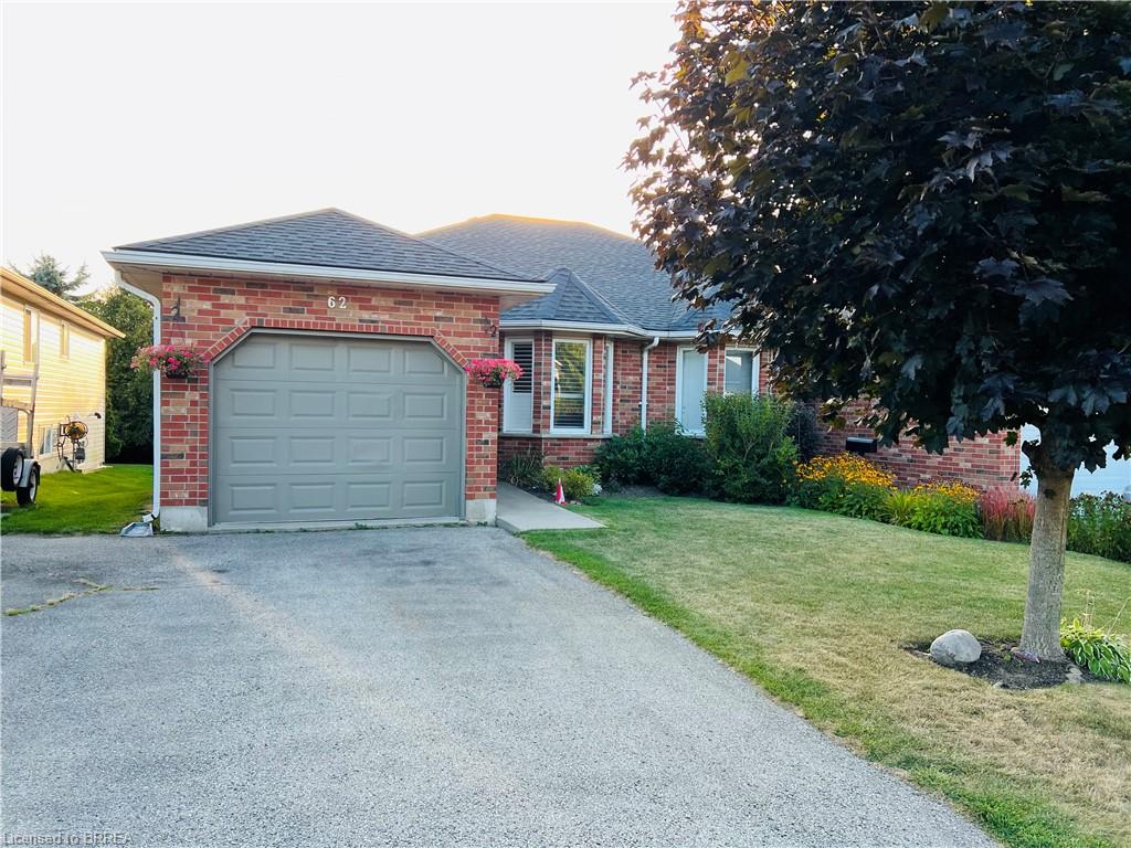 62 Court Dr, Brant, ON N3L 4C1