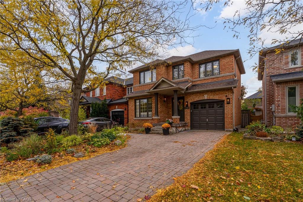 2140 Nightstar Dr, Oakville, ON L6M 3R1