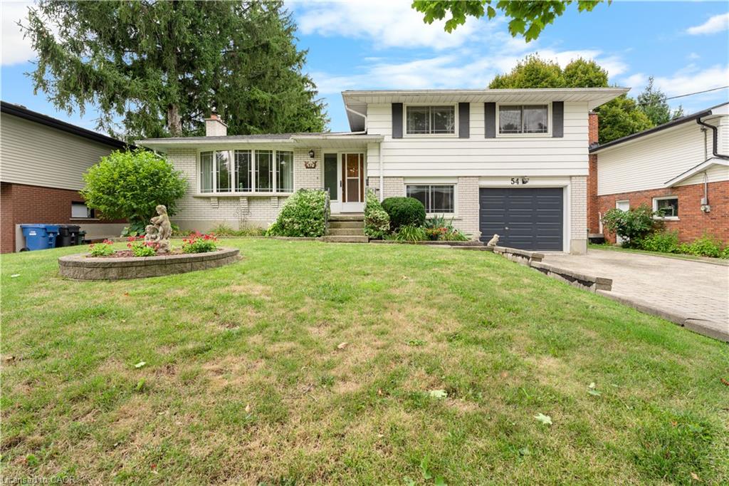 54 Glenburnie Dr, Guelph, ON N1E 4C6