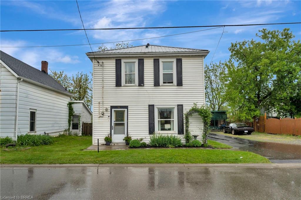 16 John St, Hagersville, ON N0A 1H0