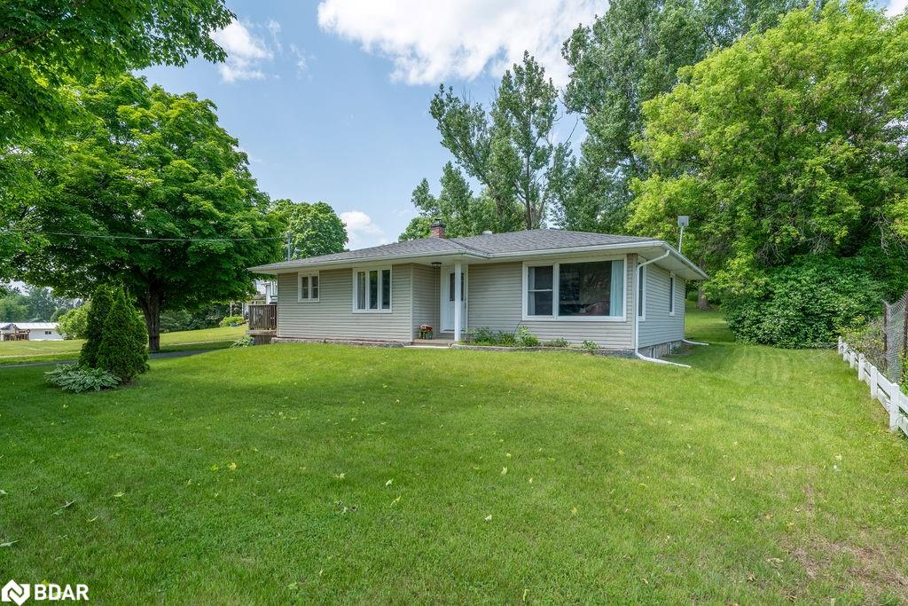 1036 Wagarville Rd, Central Frontenac, ON K0H 2K0