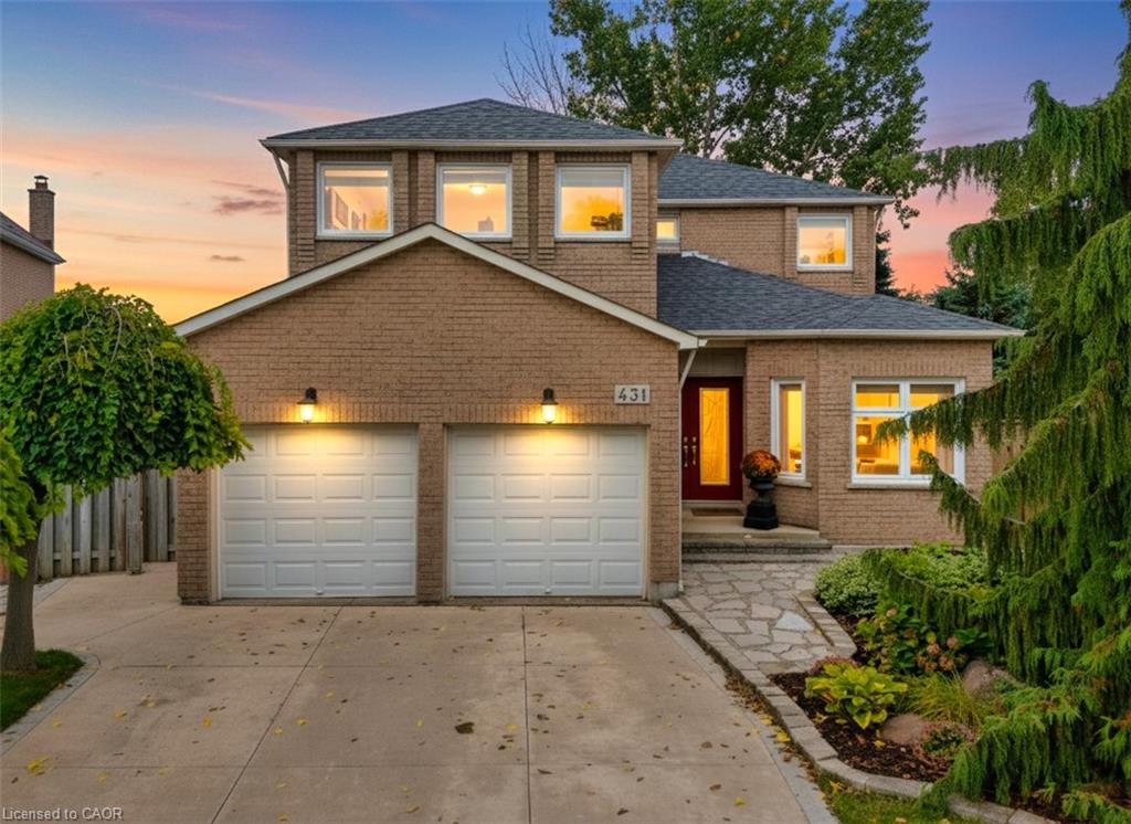 431 Naomi Cres, Mississauga, ON L5B 3S7
