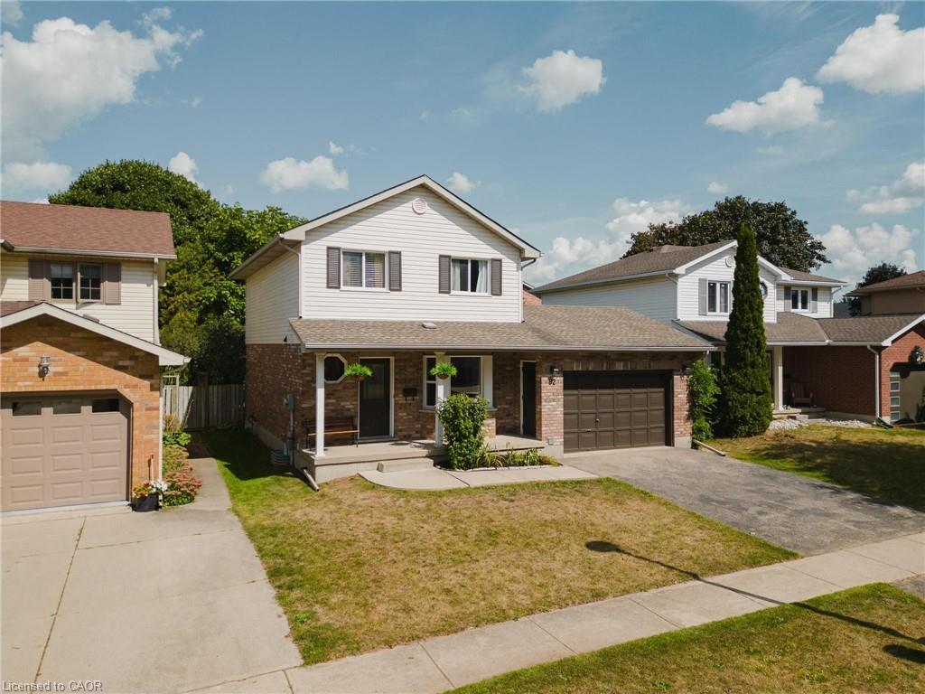 82 Knowles Dr, Woodstock, ON N4S 8T8