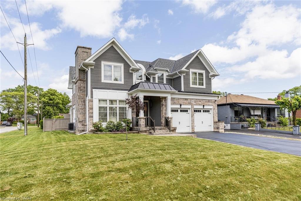 265 Woodale Ave, Oakville, ON L6K 2N3