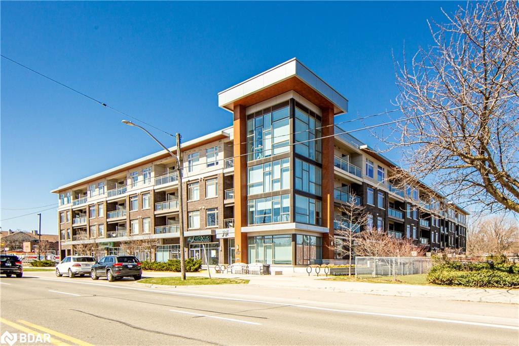 457 Plains Road E Unit 109, Burlington, ON L7T 2E2