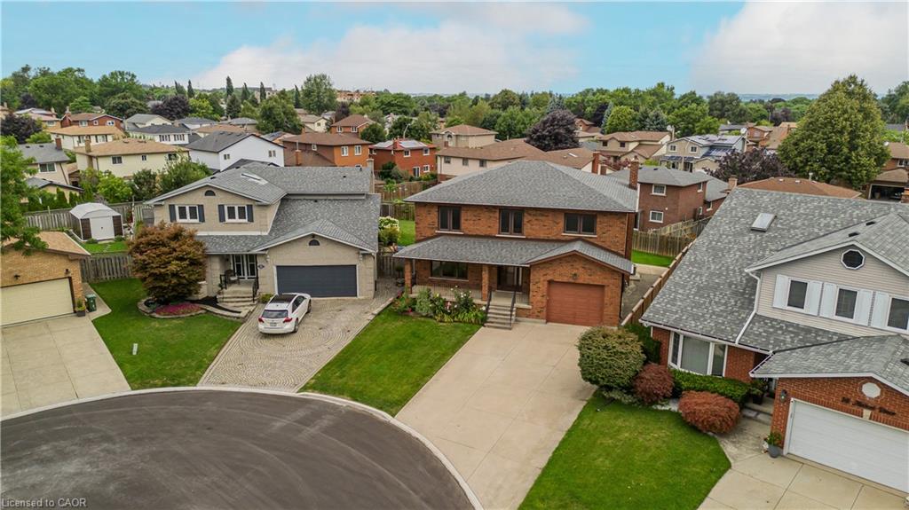 18 Marcel Pl, Hamilton, ON L9B 1W3