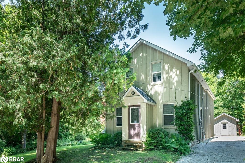 12369 Elizabeth St, Halton Hills, ON L0P 1H0