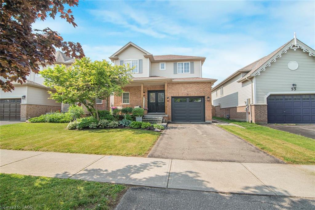 31 Griffith Dr, Grimsby, ON L3M 5L2
