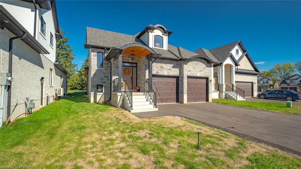 242 Mount Pleasant Street Unit 17, Brantford, ON N3T 1V1