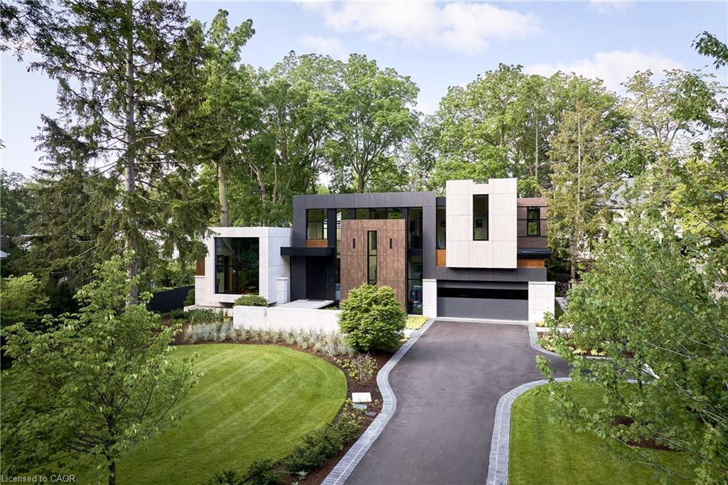 116 Chartwell Rd, Oakville, ON L6J 3Z6