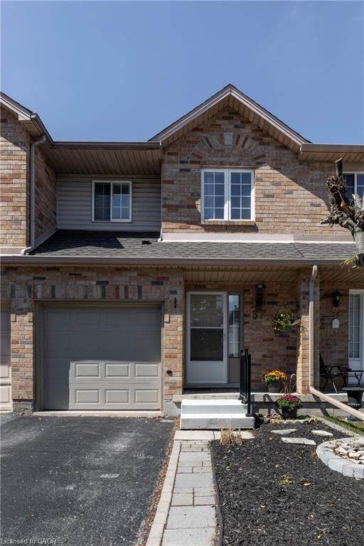 10 Cadham Boulevard Unit 37, Hamilton, ON L8W 3X6
