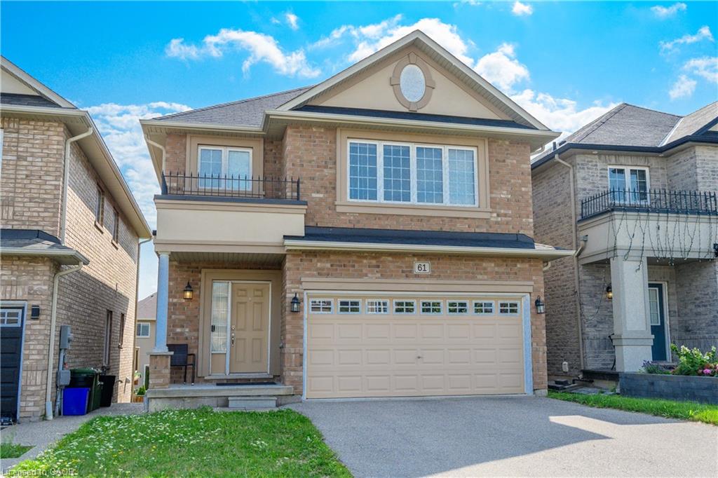 61 Irwin Ave, Hamilton, ON L9K 0E9