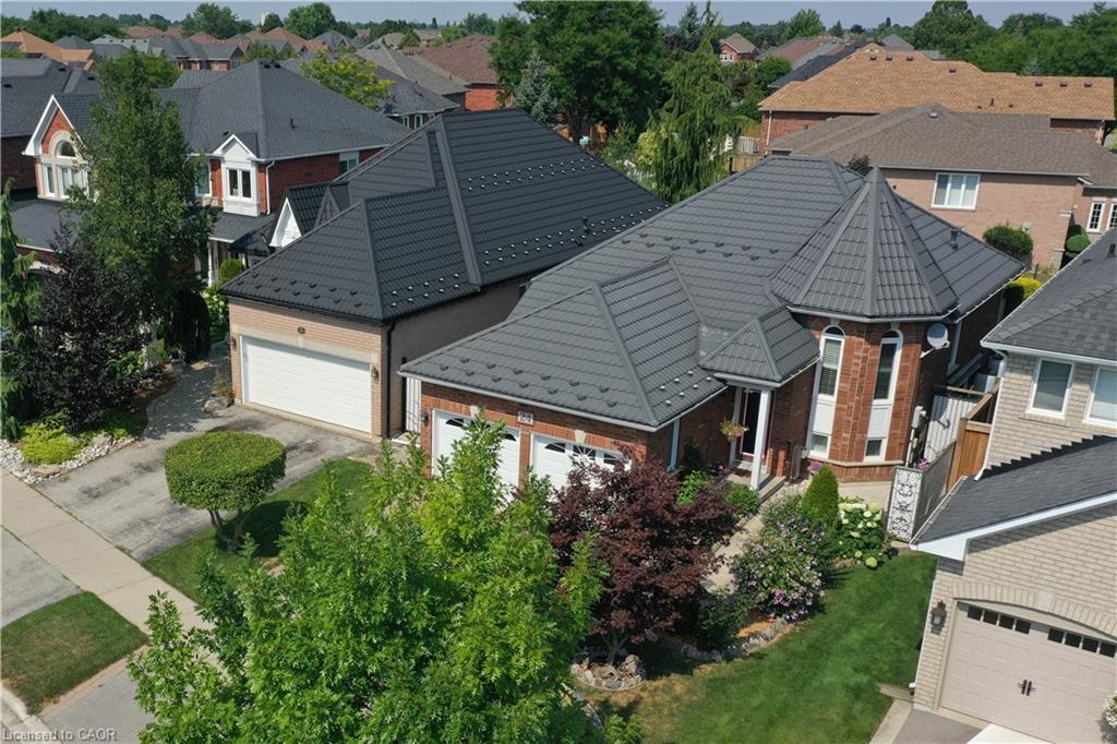 24 Huffmann Dr, Halton Hills, ON L7G 5W4