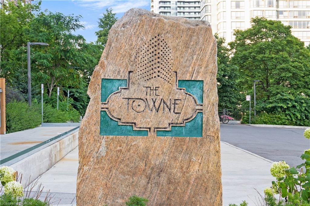 3605 Kariya Drive Unit 203, Mississauga, ON L5B 3J4