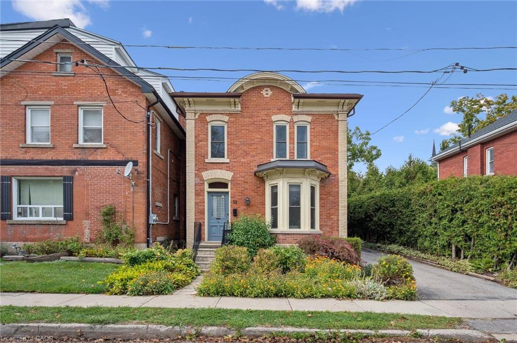 59 Kent St, Guelph, ON N1H 3B7