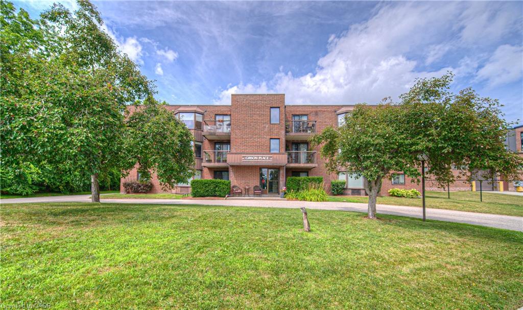 50 Gibson Street Unit 301, North Dumfries, ON N0B 1E0