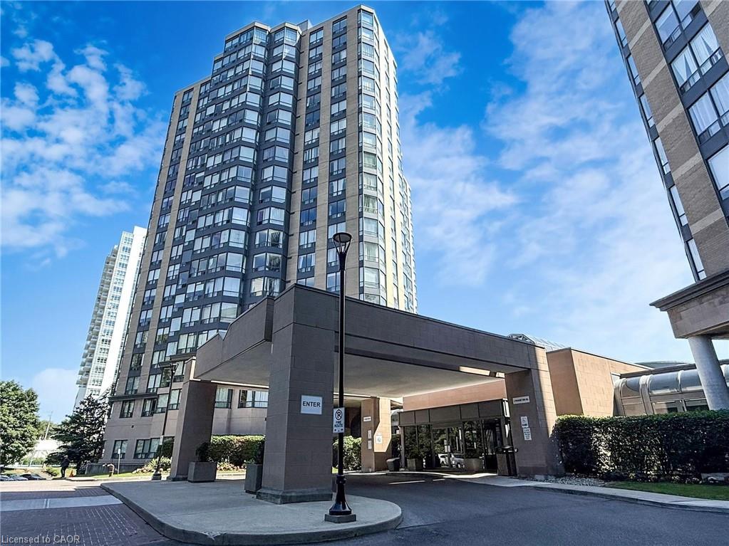 1 Hickory Tree Road Unit 004, Toronto, ON M9N 3W4