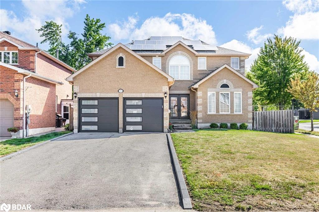 18 Max Ave, Barrie, ON L4N 0Y2