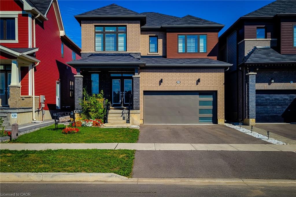 26 Whithorn Cres, Caledonia, ON N3W 0E5